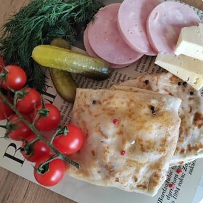 Заказать Блинчики с ветчиной, сыром и консервированными огурчиками, Флорида