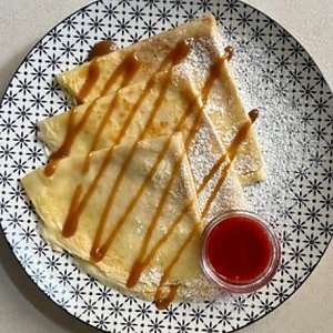 Блинчики с джемом и карамельным топпингом, Пельменная 1961 - Брест