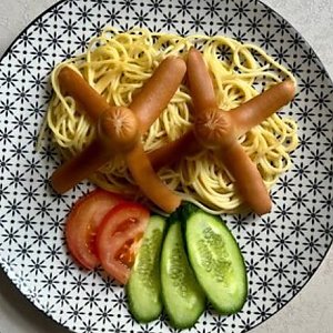 Осьминожки с макаронами и овощами, Пельменная 1961