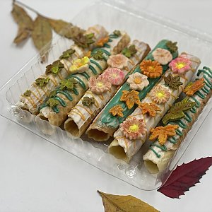 Вафельные трубочки с предсказаниями, Маришкейк