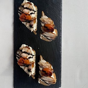 Брускетта с курицей, Чилаут