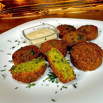 Заказать Фалафель, Кусай