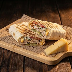 Шаурма Сырная, Кусай