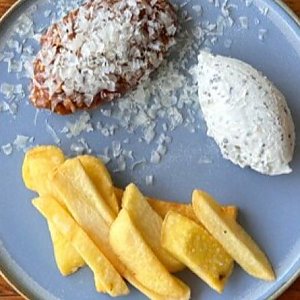 Тартар из говядины с бельгийским картофелем, UMI