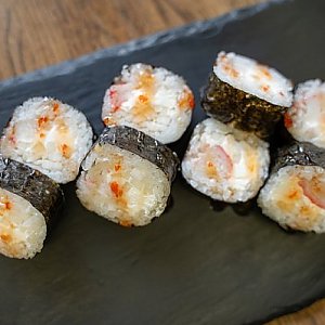 Хосомаки с крабом, Авокадо