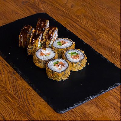 Заказать Темпура с лососем терияки, Авокадо