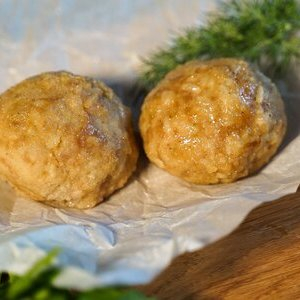 Митболлы свиные с томатным пряным соусом, Буржуйка
