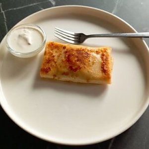 Блинчик с творогом и сметаной, Буржуйка