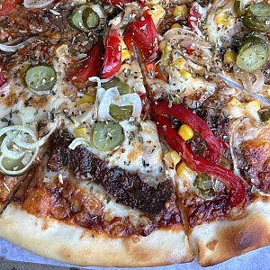 Пицца Мясная с грибами 32см, КулинарЪ