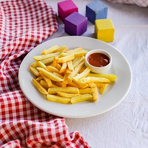 Картошка фри с кетчупом, Хинкальня - Брест