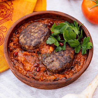 Заказать Котлеты с гранатом в соусе Чахохбили, Хинкальня (на Купалы) - Гродно