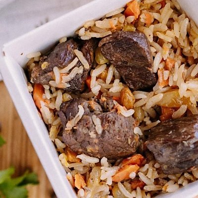 Заказать Плов с говядиной (500г), Тандыр-пекарня Kinza