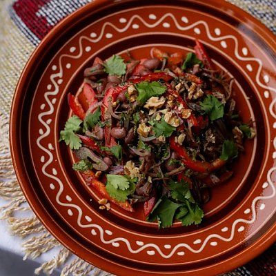 Заказать Салат Тбилиси, Хинкальня (на Купалы) - Гродно