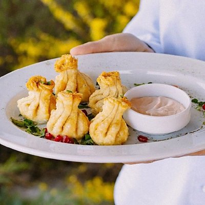 Заказать Жареные калакури с говядиной и зеленью, Хинкальня (на Партизанском) - Брест