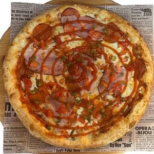 Пицца Спайси с соусом сальса 35см, Pizza Gold