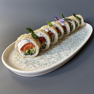 Заказать Ролл Филадельфия в кунжуте, ХатиКо