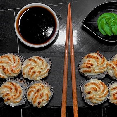 Заказать Запеченный ролл Чикен, Black Roll