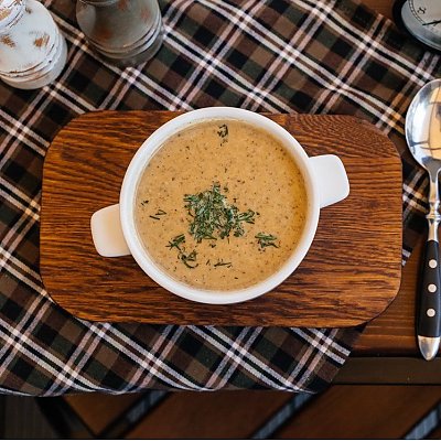 Заказать Вкусный сырный крем-суп с белыми грибами, Кофейня ДОМ