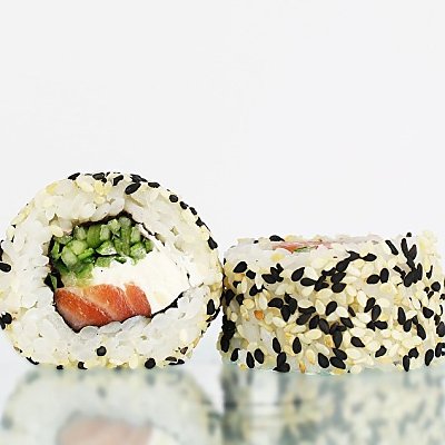 Заказать Ролл Канада с лососем, Yasai