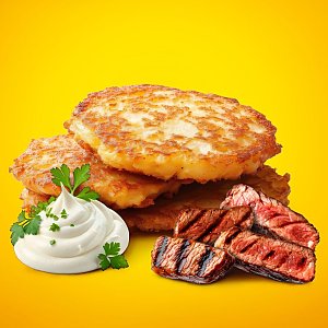 Драники со сметаной и говядиной гриль, Кухня - Бобруйск