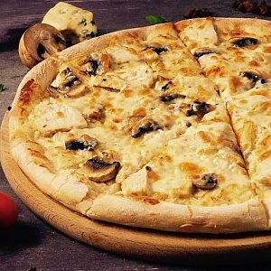 Пицца с курицей, Кафе-бар Терем