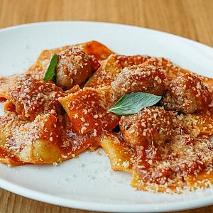 Паппарделле Польпетте, PaPi Pizza