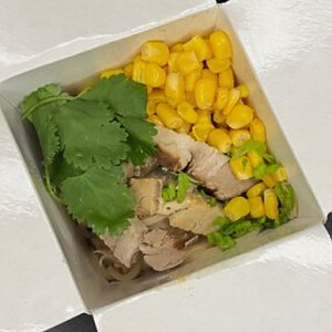 Лапша с грудинкой в мисо-соусе, Лапшичная Две Панды