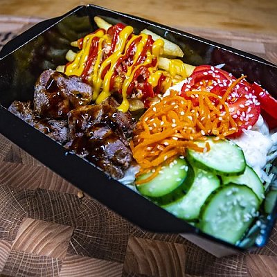 Заказать Бокс Свинина, Paprika