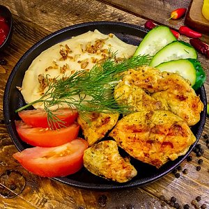 Картофельное пюре с курицей, Paprika