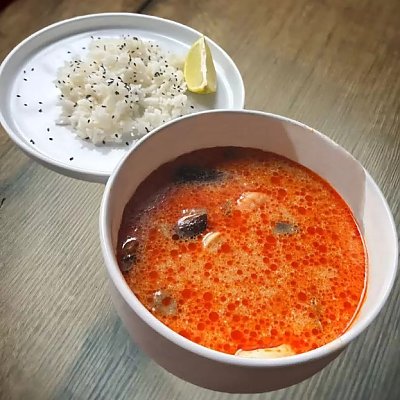 Заказать Том Ям с морепродуктами, AURA