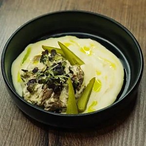Бефстроганов, AURA