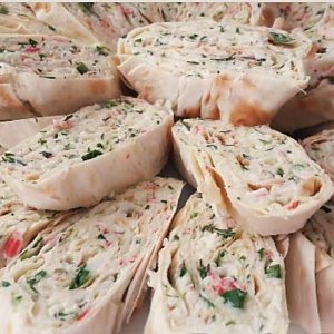 Рулет с крабовыми палочками, Фуршеринг (Пельмени с характером)