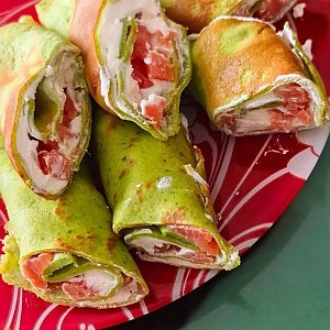 Блины с творожным сыром и форелью, Фуршеринг (Пельмени с характером)