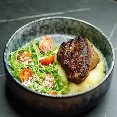 Заказать Стейк из телятины с картофельным пюре, Амазонка - Минск