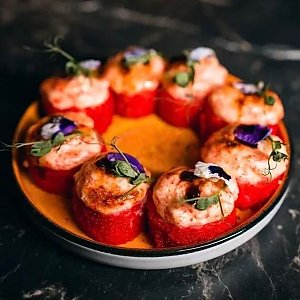 Запечённый ролл с креветкой и форелью, Амазонка - Минск