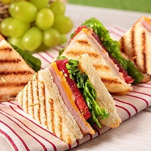 Сэндвич, Первое Семейное Кафе