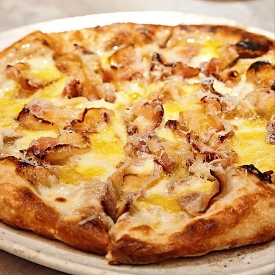 Заказать Пицца Карбонара, Горький Гастробар