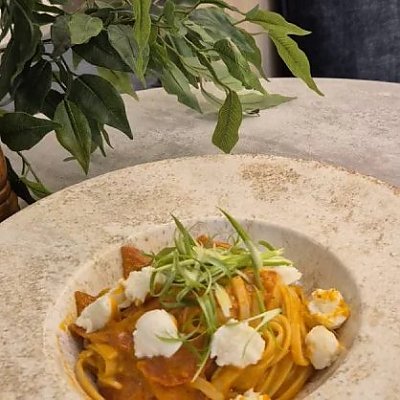 Заказать Паста с чоризо и моцареллой, Горький Гастробар