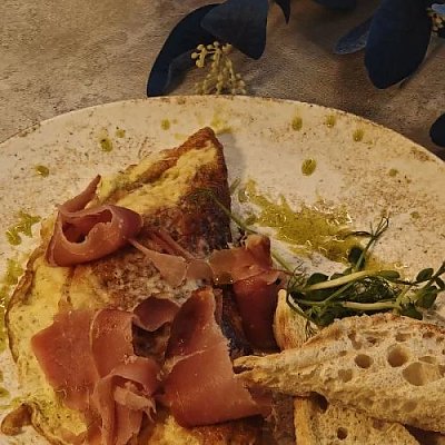 Заказать Фриттата с прошутто, Горький Гастробар