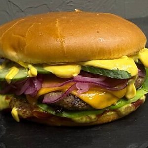 Чизбургер, Кафе Geras