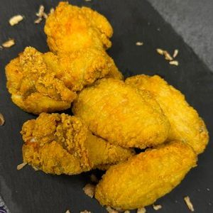 Крылышки, Кафе Geras