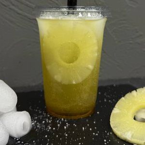 Коктейль Соленая Пина Колада 0.4л, Кафе Geras