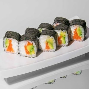 Ролл Чиз Маки с лососем, Хотей