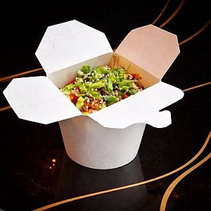 WOK c лапшой Соба и курицей, RollBerry