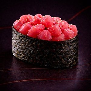 Гункан с тунцом, RollBerry