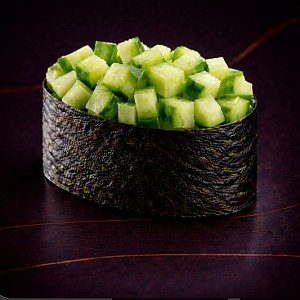 Гункан с огурцом, RollBerry