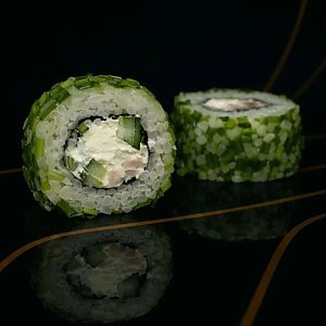 Ролл с беконом в луке, RollBerry