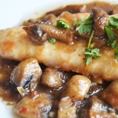 Заказать Куриный стейк с грибным соусом, Шаурмяне