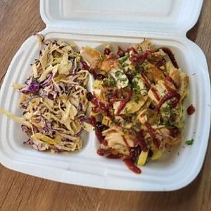Бокс Chicken, Elkebabo