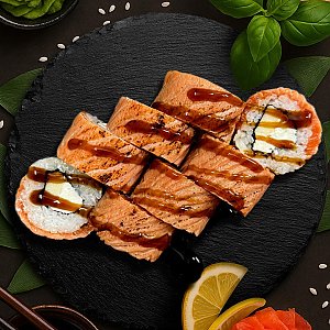 Ролл с опаленным лососем, Ролл на стол